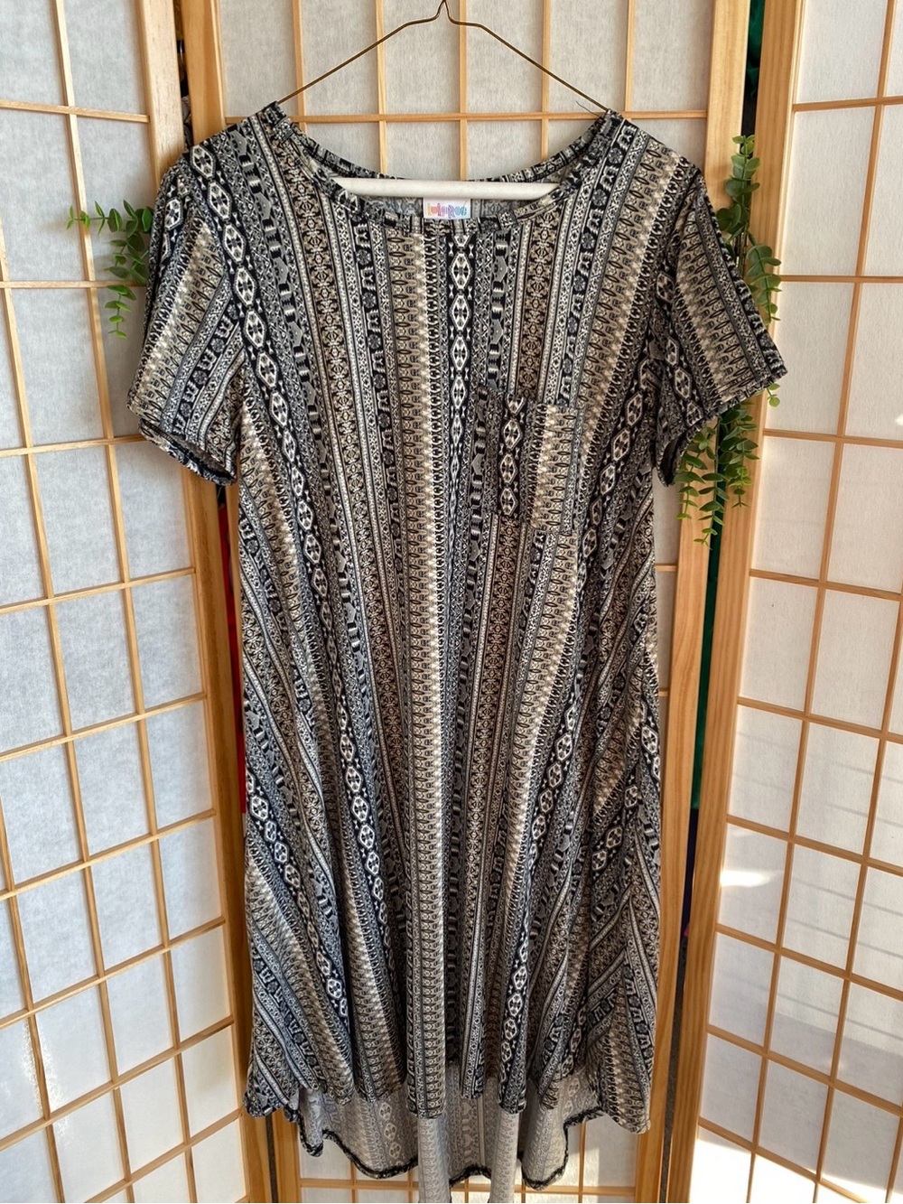 LuLaRoe Black & White Striped Geometric Midi Dress